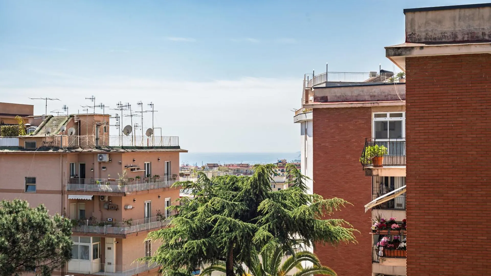 Via Domenico Fontana 81 Apartment Naples Italy