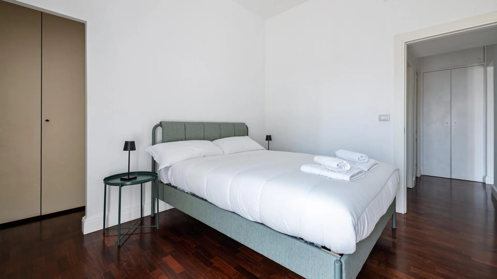 Via Domenico Fontana 81 Apartment Naples 0*,
